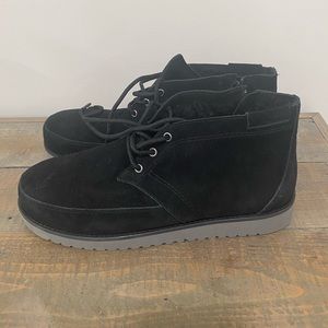 🔥🔥🔥 Koolaburra by Uggs Booties !!!